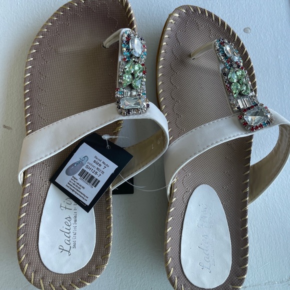 Handmade Luxury White leather with stones women slippers - Picture 5 of 5